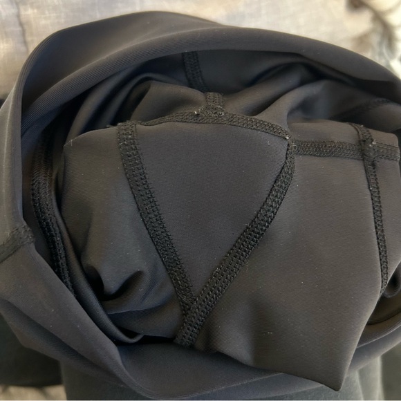 P.E Nation Graphic Logo Biker Shorts Size XS Yoga Athletic Workout Pilates Run - Picture 6 of 8